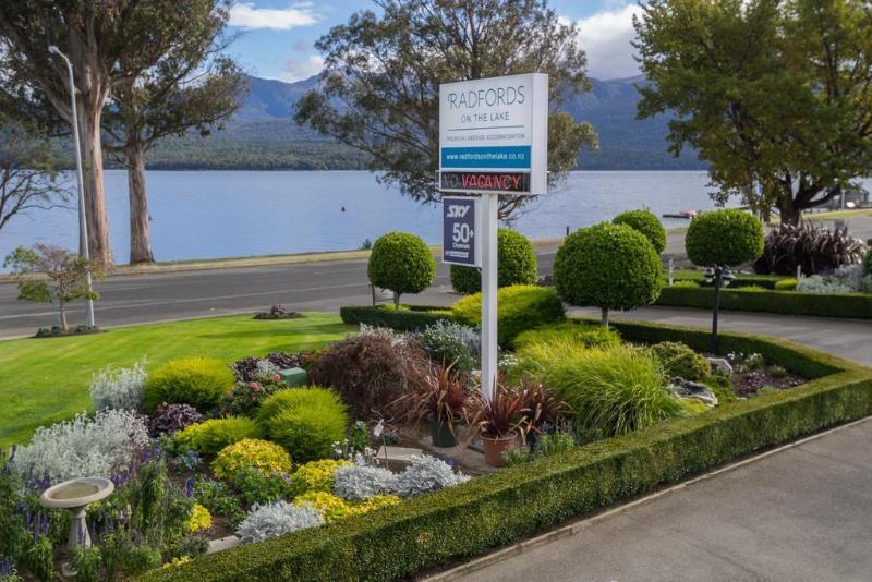 Radfords On The Lake Te Anau Esterno foto